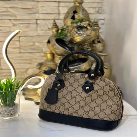 GUCCI حقيبة نسائية