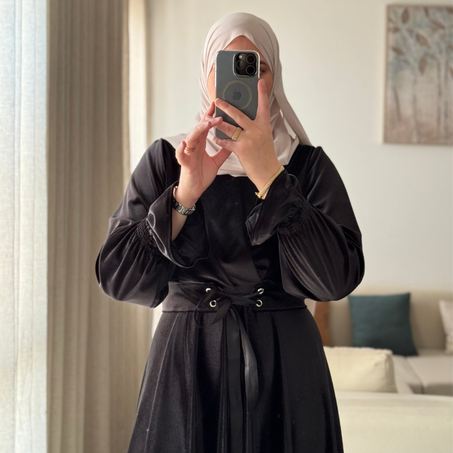 Velvet dress in black