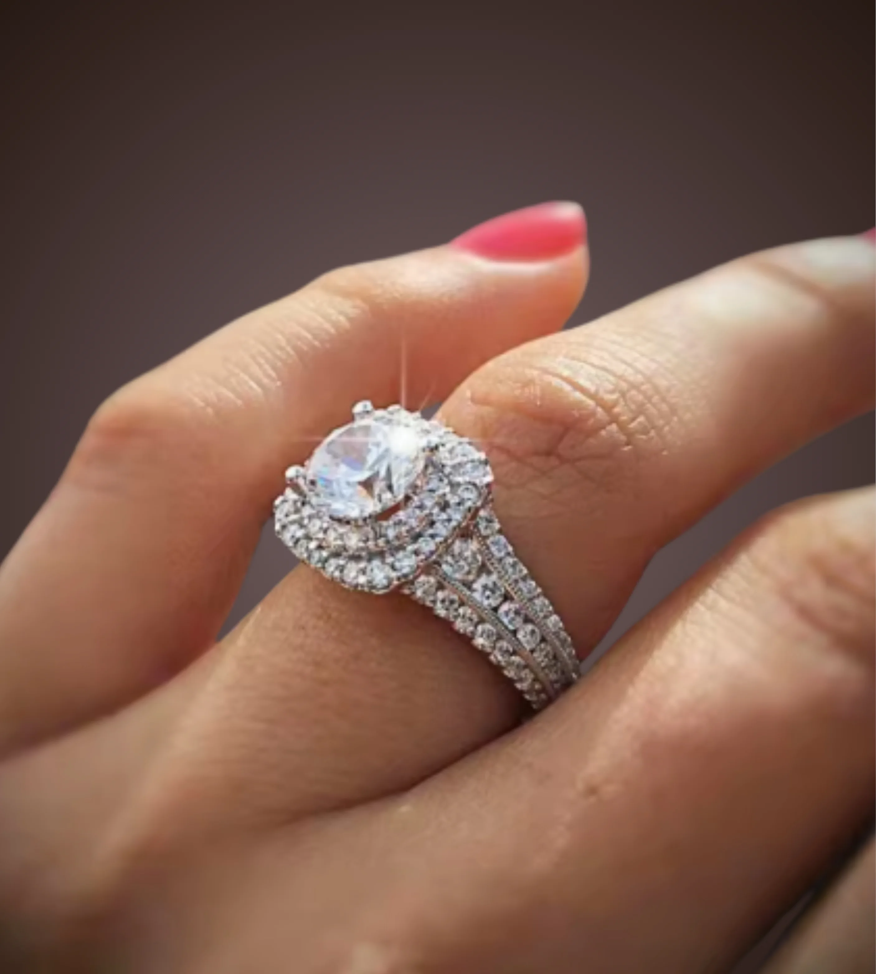 خواتم جديدة رائجة للبيع مصنوعة من الفولاذ المقاوم للصدأ المطلي بالفضة للنساء، مرصعة بالزركون المكعب، مجوهرات زفاف وخطوبة، متوفرة بالجملة بمقاسات من 5 إلى 11