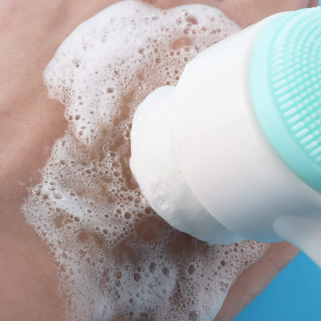Cepillo Facial 2 en 1 de Silicona Zahira™