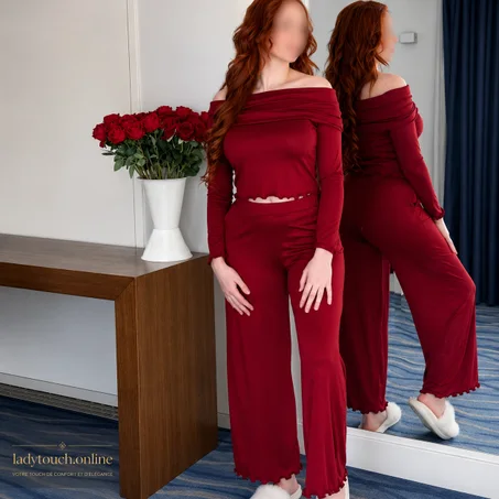 Ensemble Off-Shoulder