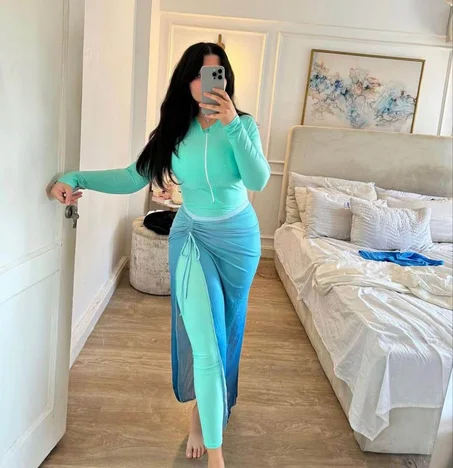 طقم بوركيني ملكيـي  (5 قطع) 🏝️ أناقة، حشمة وراحة لا تقاوم 👑🌊