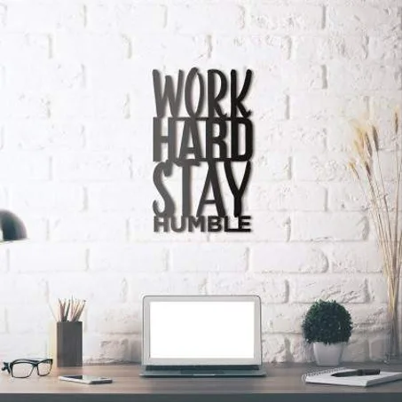 TRAVAILLER DUR RESTER HUMBLE