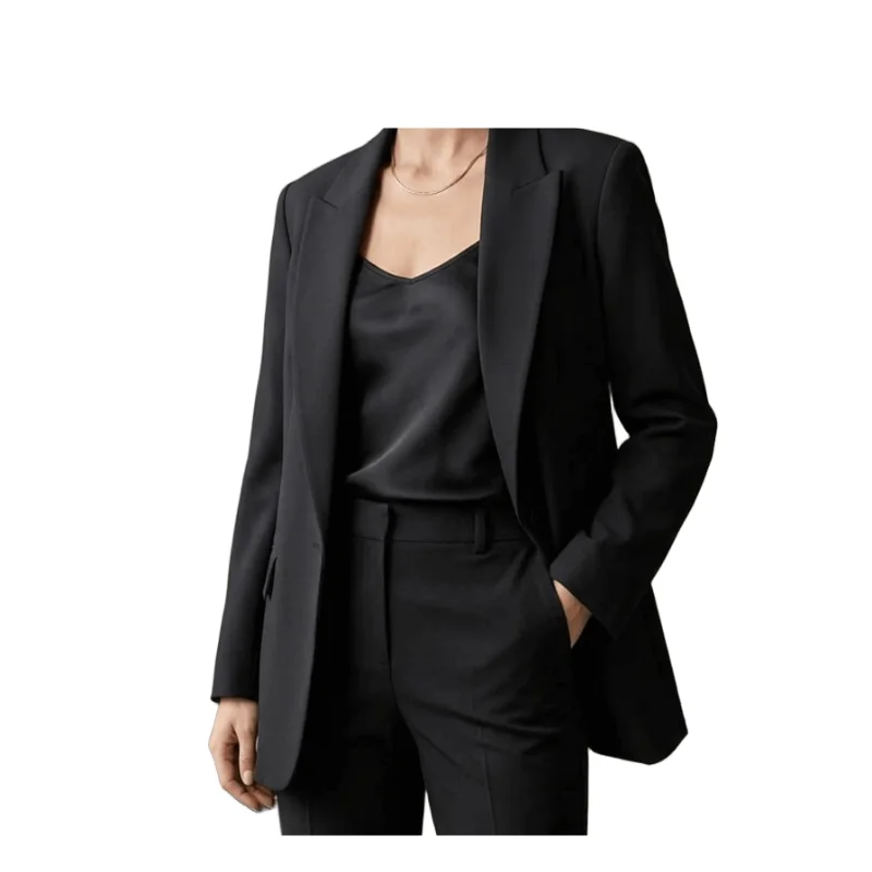 جاكيت (Blazer) كلاسيكي أسود  فخامة تليق بكِ
