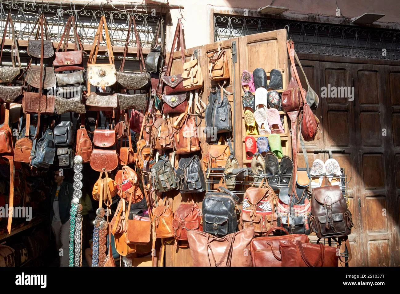 منتجاتنا جلدية مراكشية