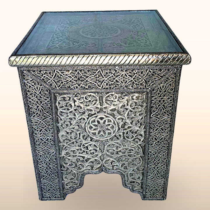 Table d'Appoint Marocaine Métallique Gravée