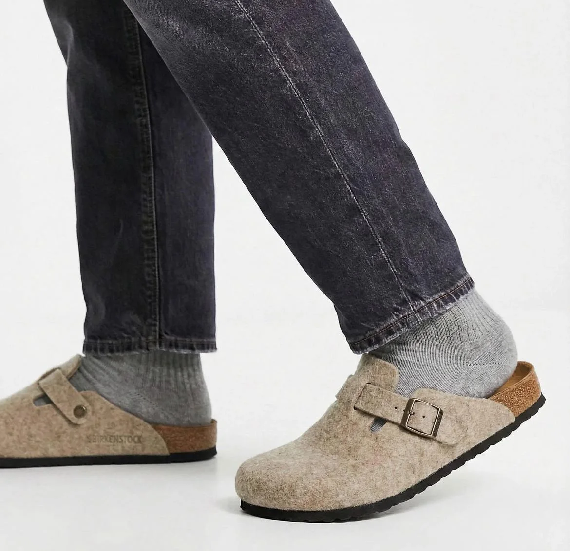 Sabot Médical en Cachemire Premium – Beige Naturel