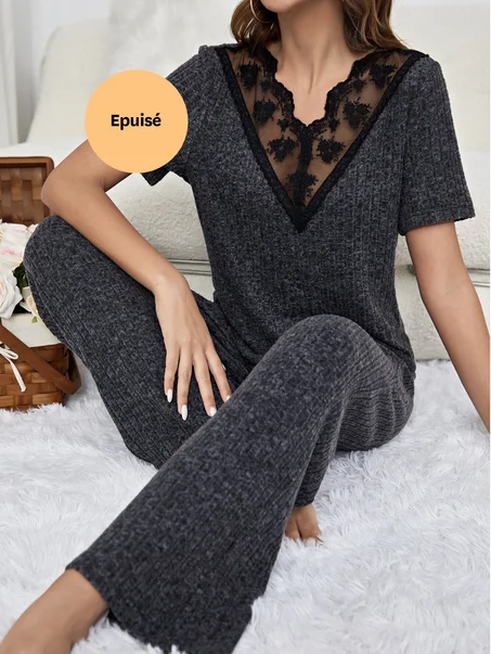 بيجامة قطن و دانتيل