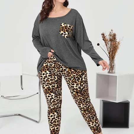 بيجامة ليوبار