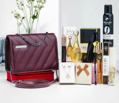 حقائب وعطور وهدايا