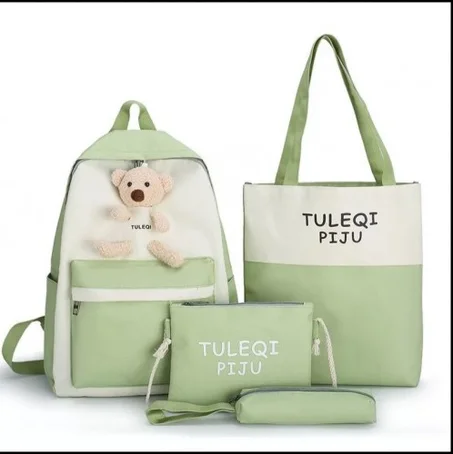 مجموعة رائعة من حقائب الظهر والكتف واليد تتكون من 4 قطع كارتون الدب