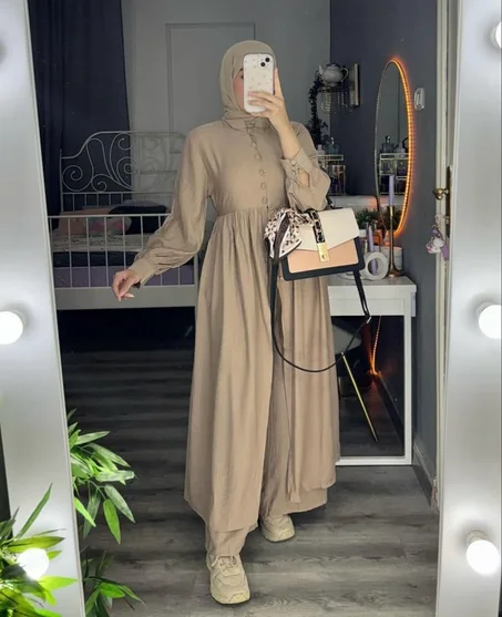 Ensemble Modest Chic