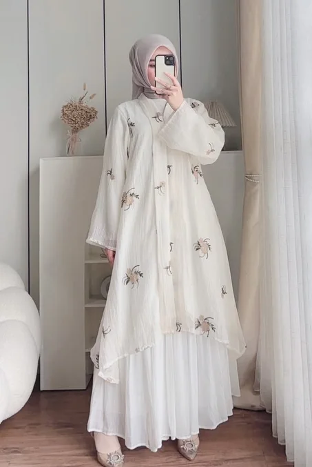 ROBE CHIC