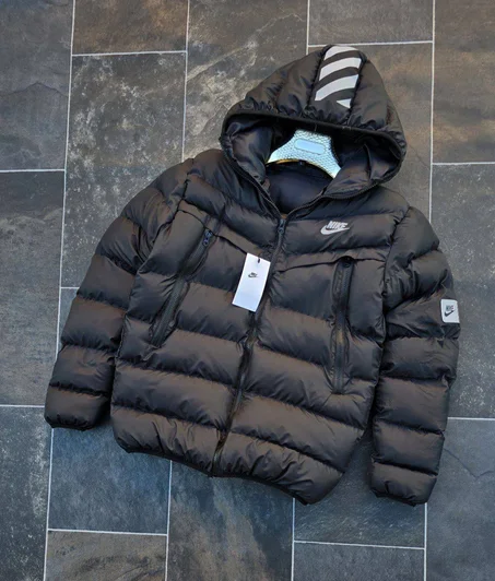 جاكيط إيرماكس