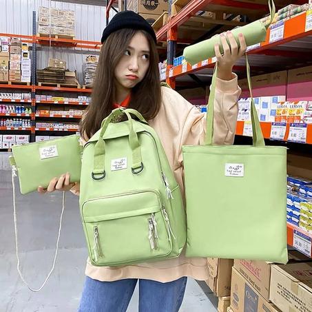 حقيبة مدرسية 4 قطع للأطفال 2022