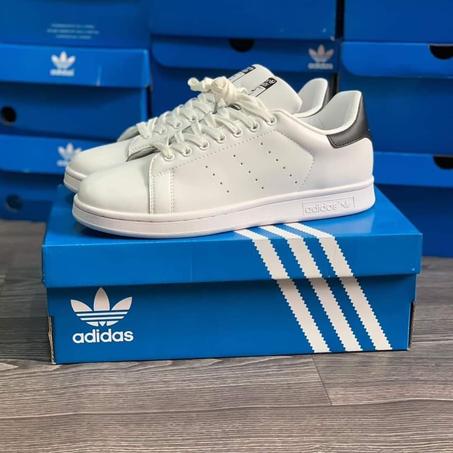 Adidas Stan smith noir et blanc