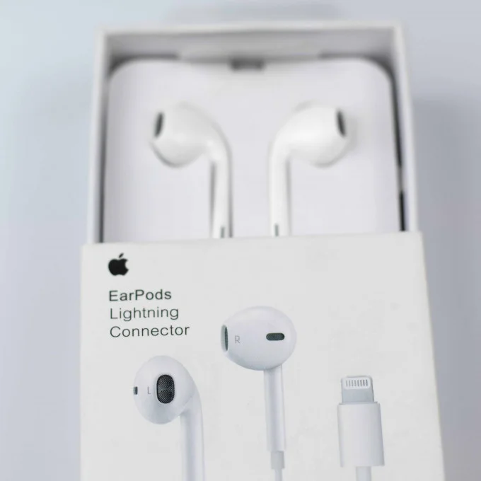 Adaptateur Iphone typc C (18W)+Cable Iphone (1m)+EarPods iphone