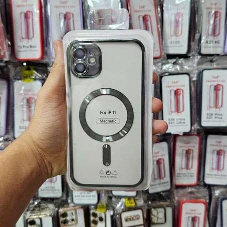pochette iphone 11 normal
