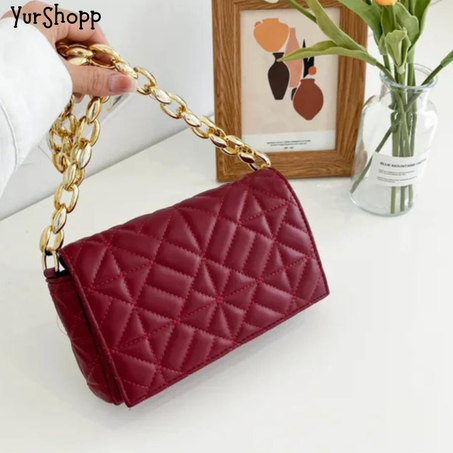 حقيبة نسائية جلدية 👜