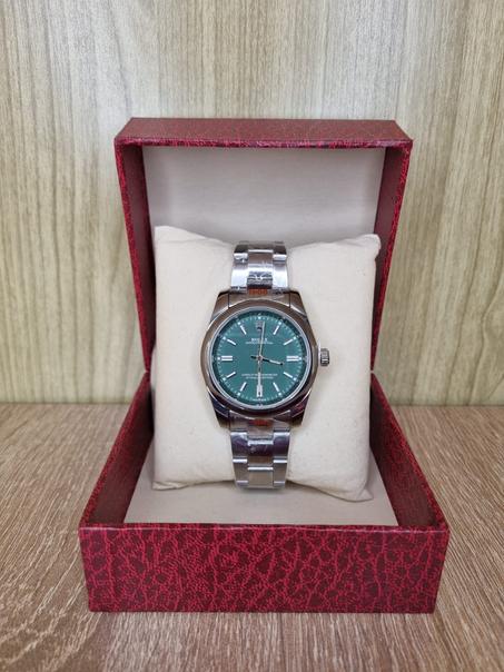 ROLEX OYSTER vert