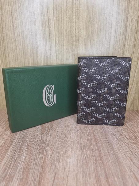 PORTR FEUILLE GOYARD noir