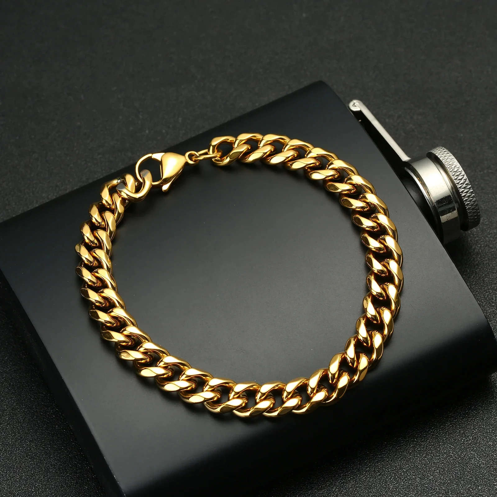 Royauté à Deux – Montre & Bijoux Prestige RDC