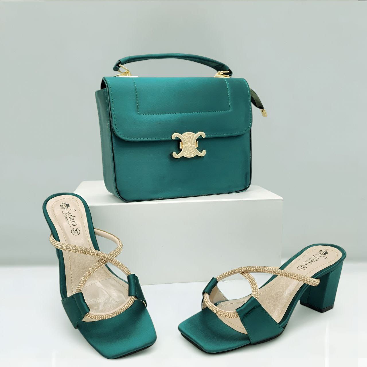 Sac à Main & Sandales Assortis