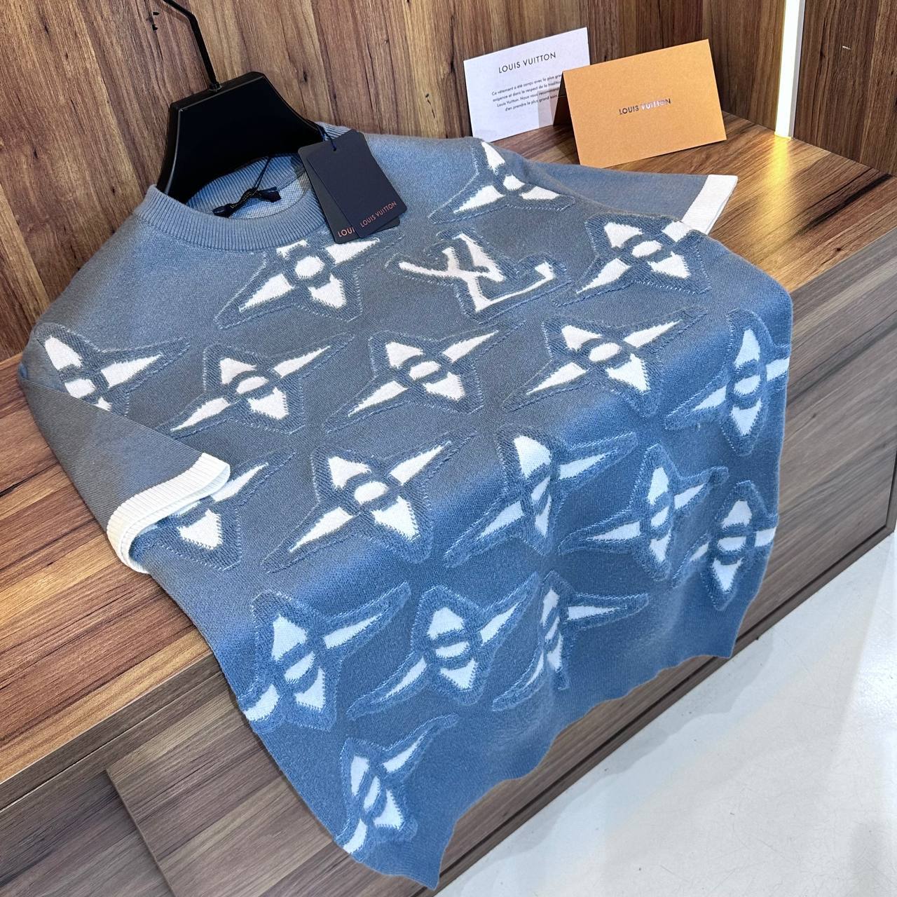T-shirt Louis Vuitton