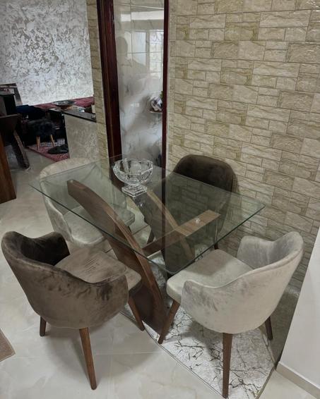 Salle à manger élégante et conviviale