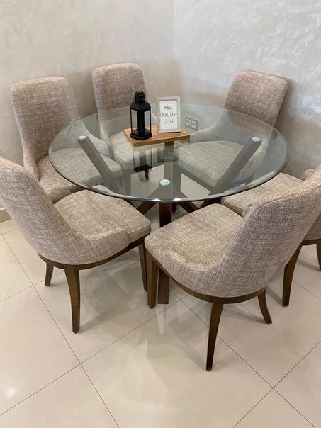 Salle à manger élégante et conviviale