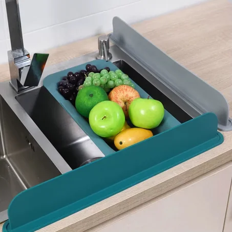 Premium Silicone Kitchen Sink Splash Guard – Elegant and Practical Solution