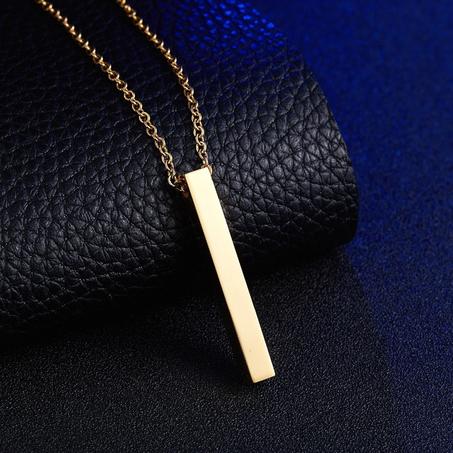 Collier pendentif rectangulaire 3D