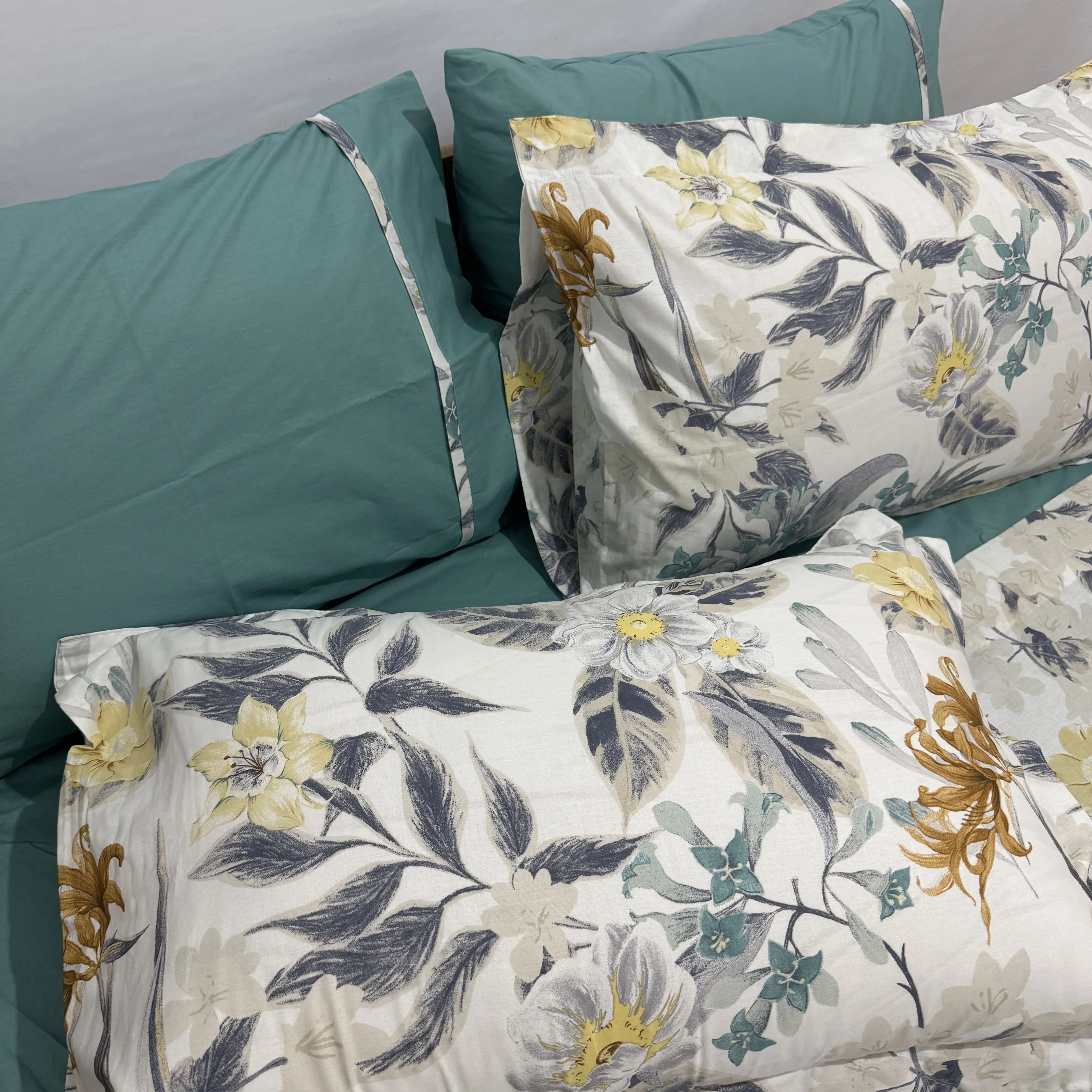 Parure drap plat "Tropical Bloom" 100% coton Oeko-Tex - 2 places
