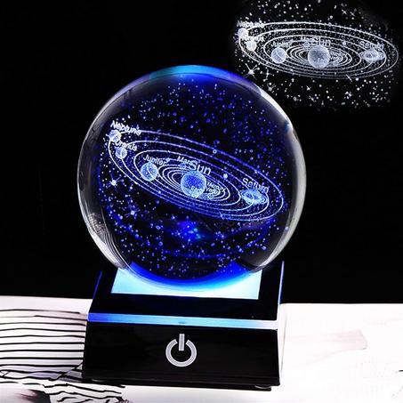 ZZLLFF 80 مم K9 Crystal Planet Globe النظام الشمسي ثلاثي الأبعاد نظام الشمس النقش مع مفتاح لمس LED نموذج كوني (اللون: قاعدة سوداء و فضي، الحجم: 6 سم)