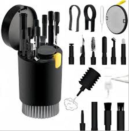 طقم تنظيف لوحة المفاتيح 20 في 1 من Idota مع فرشاة، منظف لوحة المفاتيح مع فرشاة، منظف لوحة المفاتيح، طقم تنظيف للهاتف الخلوي، الكمبيوتر المحمول، الكامير(ابيض و اسود)ا