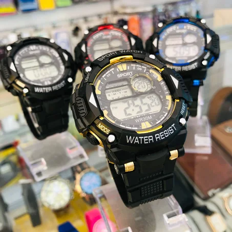 ⌚ ساعة رياضية رجالية مقاومة💪 للماء والصدمات بكفأة عالية مناسبة للسباحة