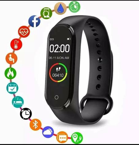 ساعة MI band4