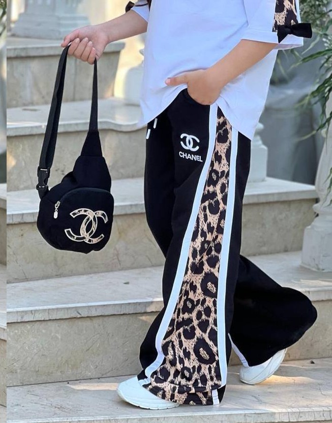 Ensemble fille -4 pieces (سروال + كاسكيط + تريكو + صاكوش)