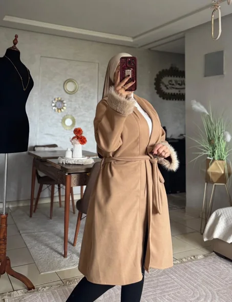 🌸 إطلالة النجمات بين يديكِ.. كولكشن "الفرو المخملي" 🌸