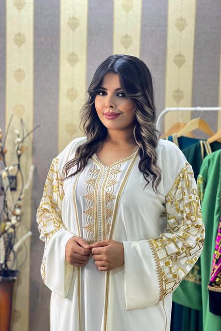 كيمونو الفخامة لرمضان 2025 – تألقي بأناقة لا مثيل لها