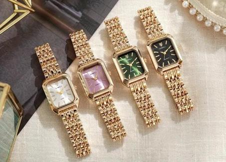 ساعات مربعة للنساء، حزام من سبائك الذهب