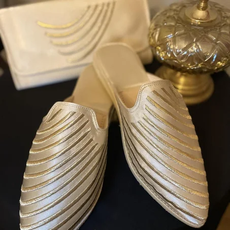 Babouche Amwaj Beige Dorée | شربيل أمواج بيج ذهبي