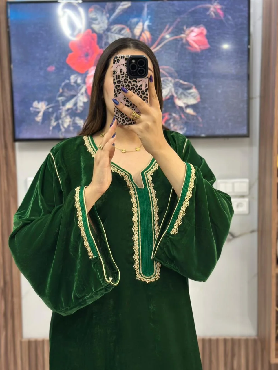 قفطان موبرة تاج