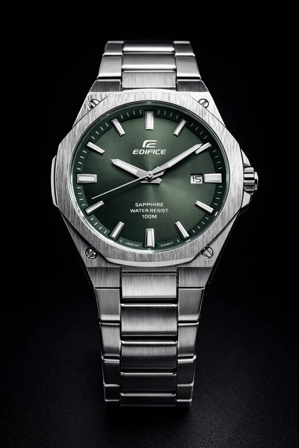 Casio Edifice – أناقة التركواز والفولاذ