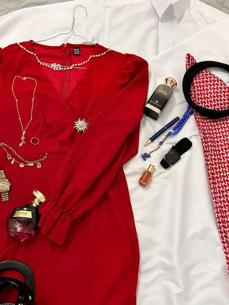 ازياء واكسسوارات للرجال والنساء