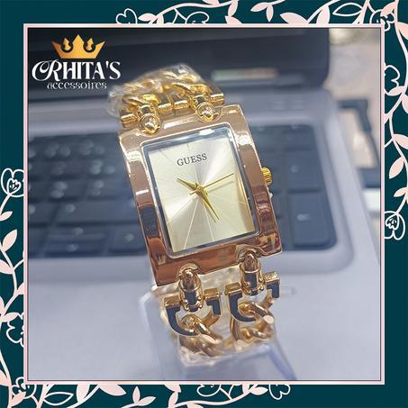 ✨💛 ساعة GUESS النسائية – للفخامة عنوان 💛✨
