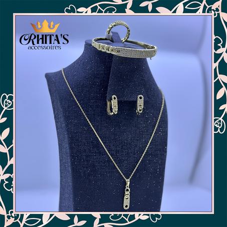 طقم إكسسوارات بتصميم سلسلي عصري – لمسة فنية فاخرة