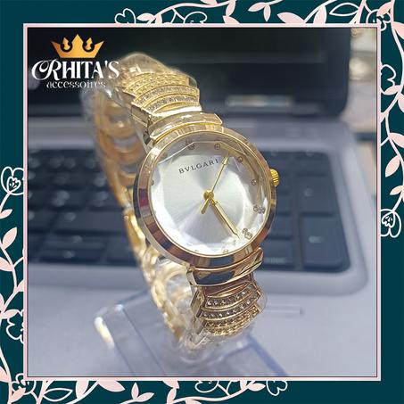 🌟 ساعة BVLGARI النسائية – لمسة ملكية لكل لحظة 🌟