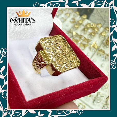 💍 خاتم نسائي فخم بنقشة ملكية
