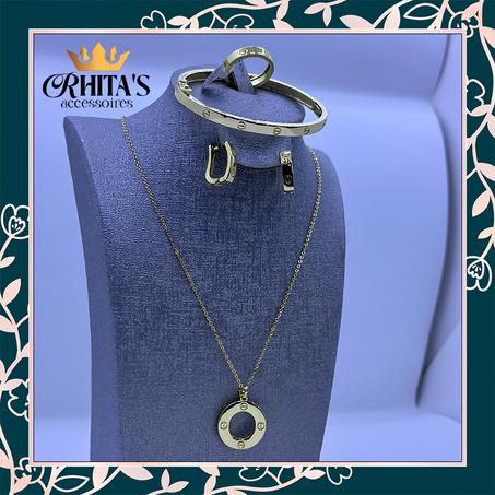 طقم إكسسوارات ذهبي فاخر – تصميم دائري كلاسيكي